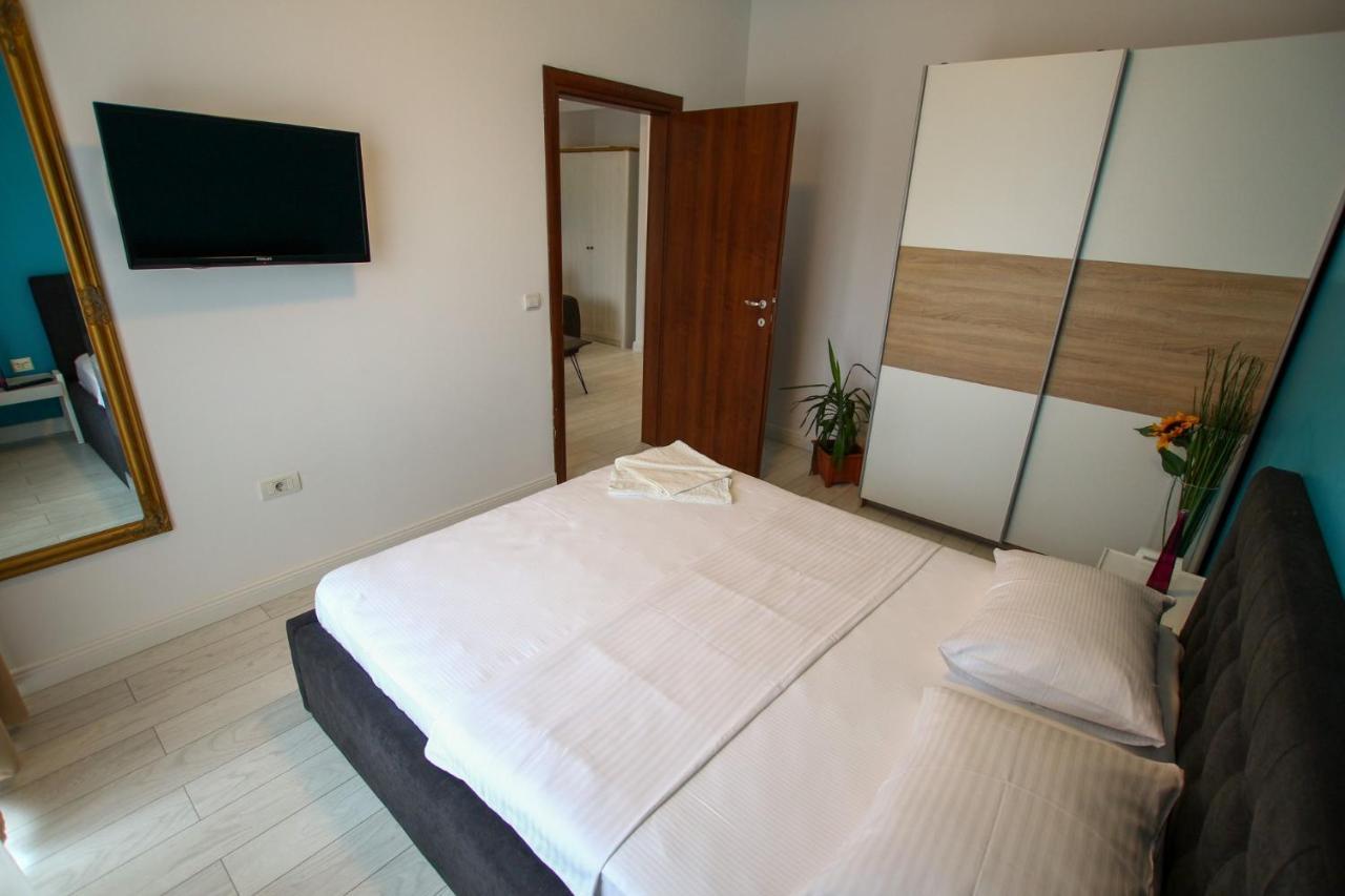 Fratelli Apartments Summerland Mamaia Extérieur photo
