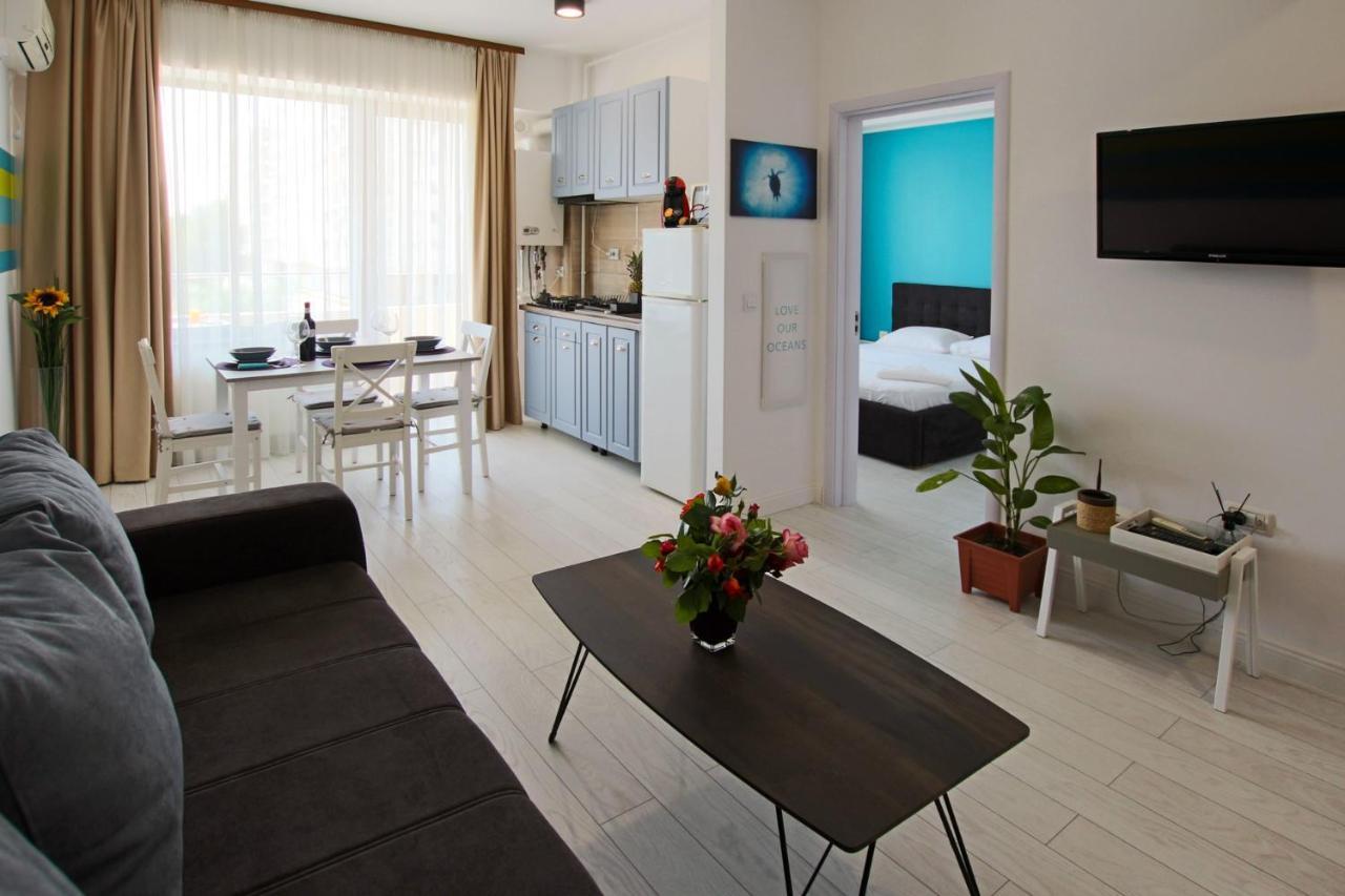 Fratelli Apartments Summerland Mamaia Extérieur photo