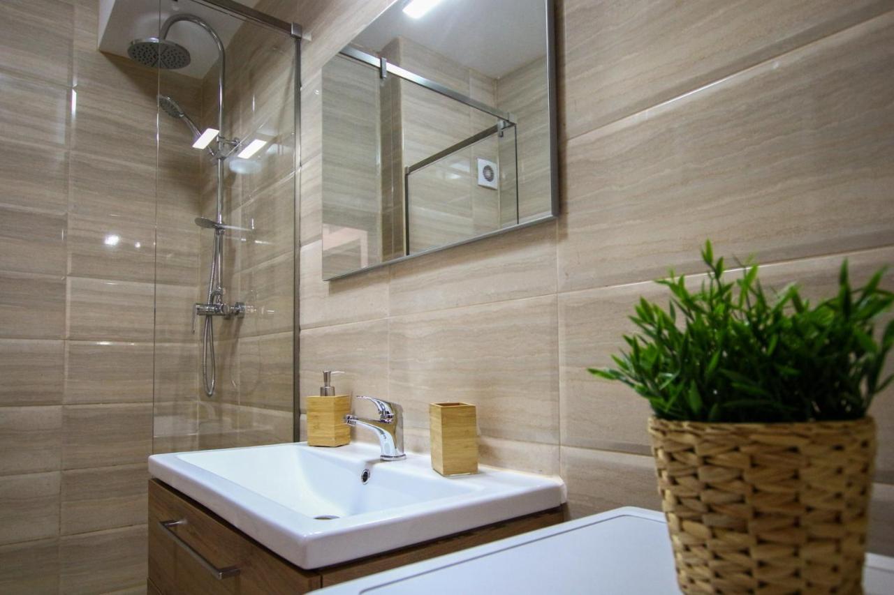 Fratelli Apartments Summerland Mamaia Extérieur photo