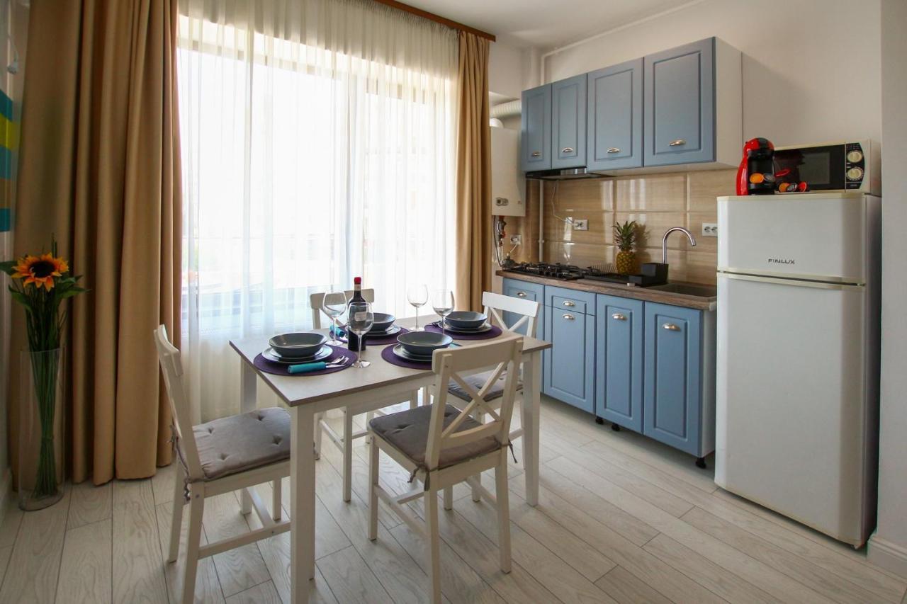 Fratelli Apartments Summerland Mamaia Extérieur photo